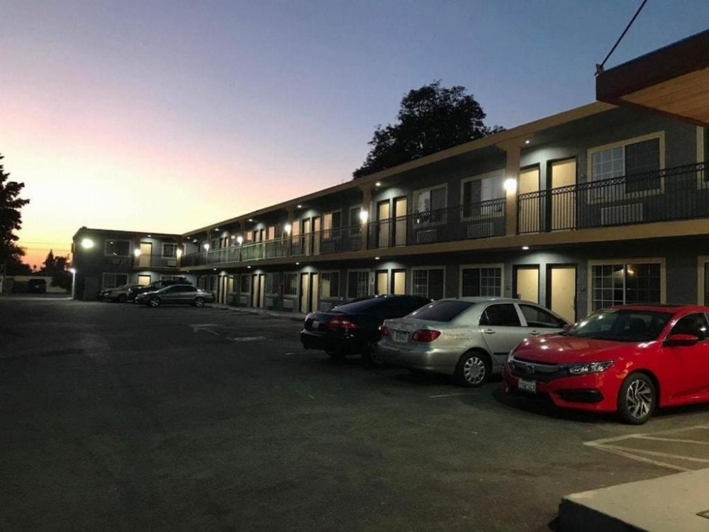 American Inn & Suites LAX Airport Main image