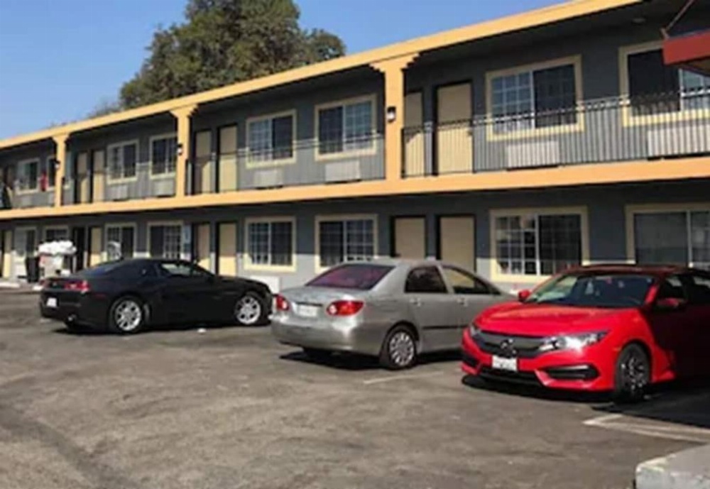 American Inn & Suites LAX Airport