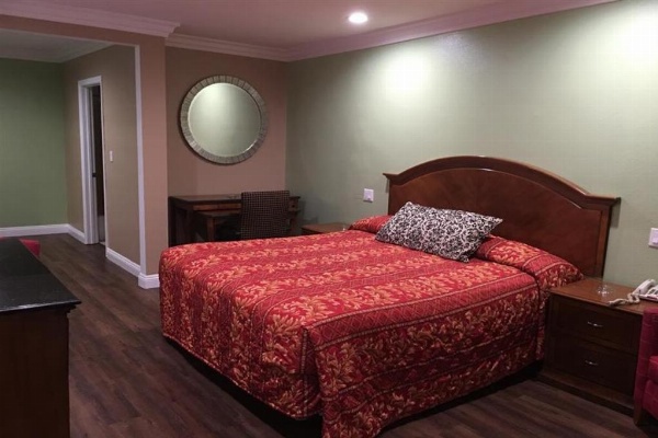 American Inn & Suites LAX Airport image 21